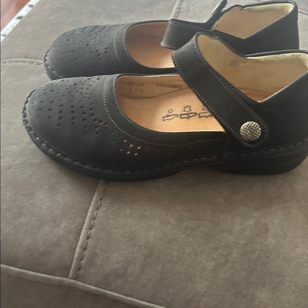 Finn Comfort Bellevue Mary Jane Black Soft Suede Shoes size 38 D - Picture 4 of 6